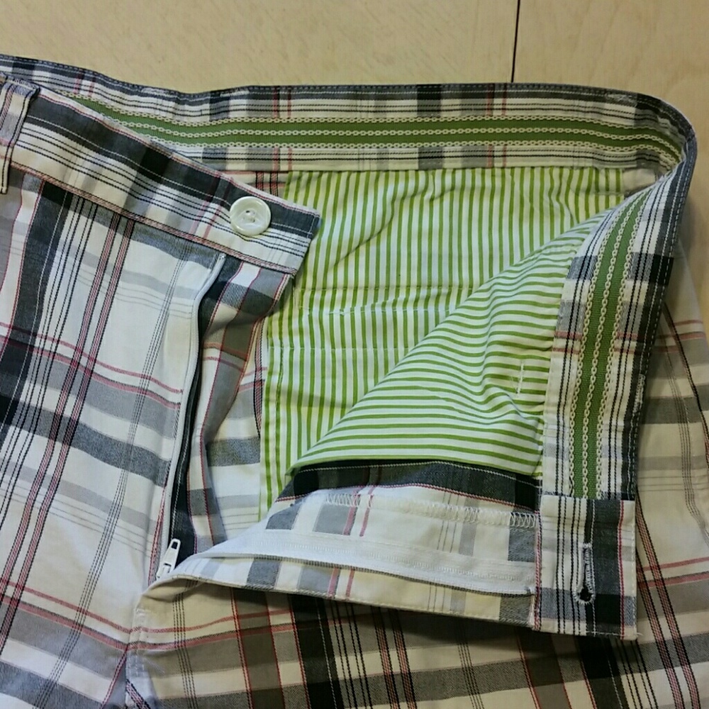 34x30 Shark Greg Norman for Tasso Elba Golf Pants.